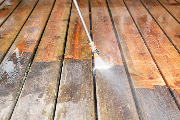 Professional Pressure Washing Services in Estherville, IA